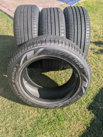 New 255/60/20 pirelli scorpion zero tires 1