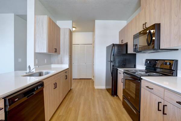 $1,599 / 1br - 952ft2 - 🗝️Open House at Cascade Place! - Spooky Good Specials🕸️🕷️ (Molalla)63956926184451123