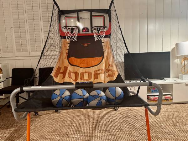 🏀Super Fun!! 🏀 Basketball Hoops Game Arcade 🏀 Indoor/Outdoor - 1
