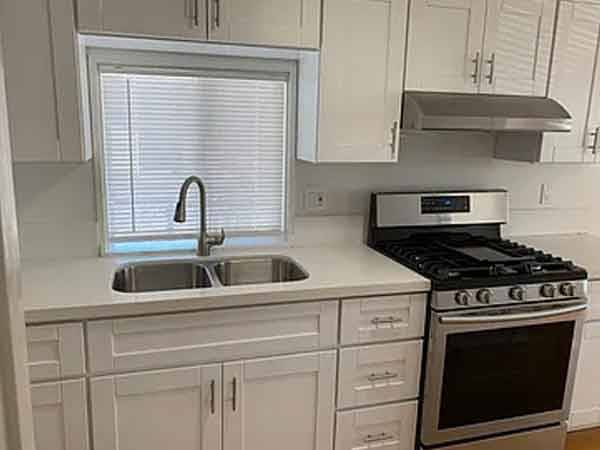 $800 / 1br - 500ft2 - Fantastic One Bedroom House For Rent (San Diego, CA)63932990320003121