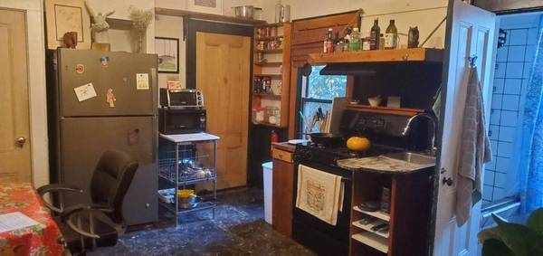 $1,100 / 1br - 144ft2 - Housemate wanted - $1,100 / 1br 144sqft beautiful room in Somerville (Somerville)63875605296387123