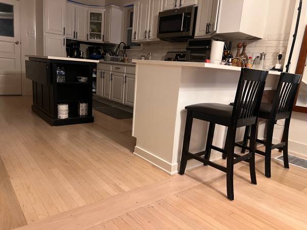 $800 / 3br - Habitación en alquiler (Mayfair)63844193479555123