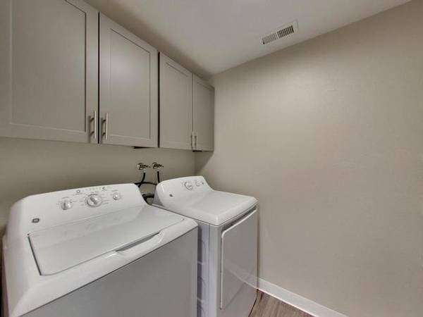 $1,825 / 1br - 790ft2 - Professionally Landscaped Grounds, New Fitness Center & Yoga Room (Rancho Cordova)63688352383619122