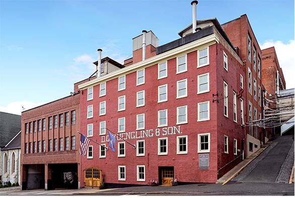 $2,400 / 2400ft2 - Artist Studio - Come enjoy the Renaissance of the Rust Belt.64199863384449121