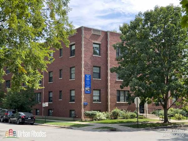 $2,650 / 2br - 900ft2 - $300 OFF FIRST MONTH'S RENT! Lovely 2 Bedroom, 1 Bath in Evanston (Evanston)64041476397186120
