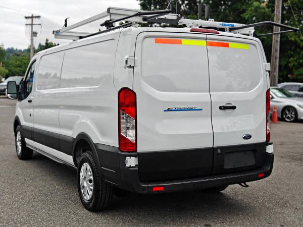 Modelo 3D de furgoneta Ford E-Transit 350 de 2023, techo bajo con carrocería larga, garantía incluida - $34.995 (+ 405 Motors)63473631591427124
