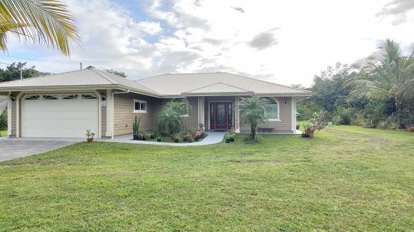 $750,000 / 3br - 1800ft2 - 3 dormitorios 2.5 baños 2 cocinas, sala de juegos, agua solar/por pozo (KEAAU)63939532419971120