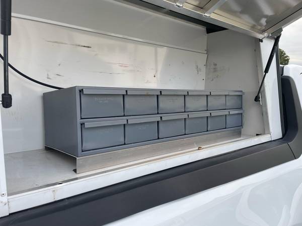 ARE Topper for Ford Maverick 1