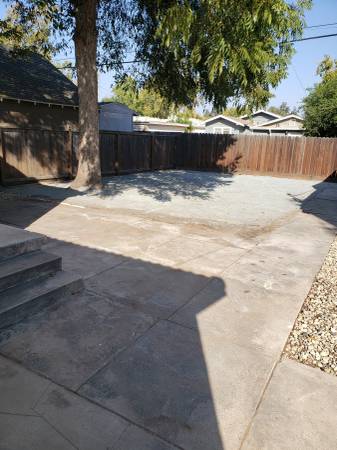 $1,875 / 3br - 1400ft2 - Two Bedrooms + Detached Office! (Fresno)63873104309891124