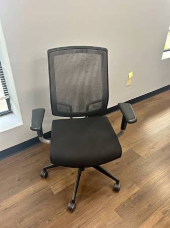 Mesh Office Chair with Adjustable Arms and Wheels - 22 Available 1