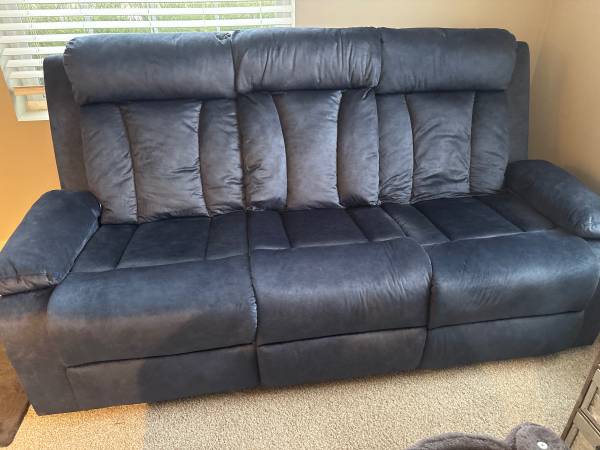 MCombo POWER 3 Seat Reclining Couch 1