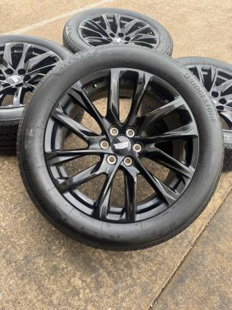 cadillac escalade wheels and tires 22s new 1