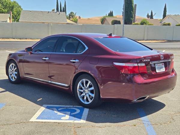 2007 Lexus LS460 - $7,500 (pittsburg)63613872151809124