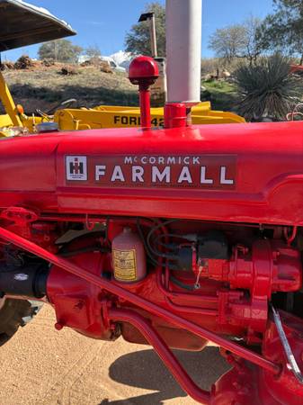 FARMALL SUPER A MODEL TRACTOR 1