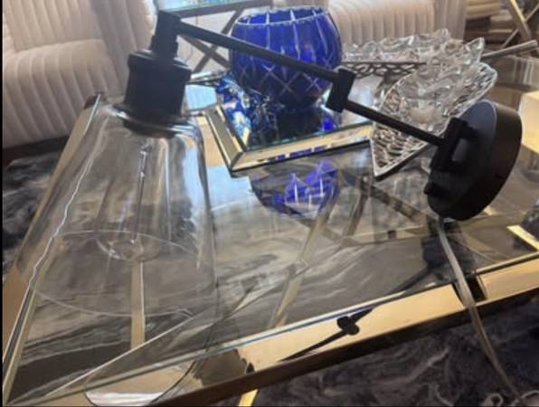 Wall mounted plug in lamp 1