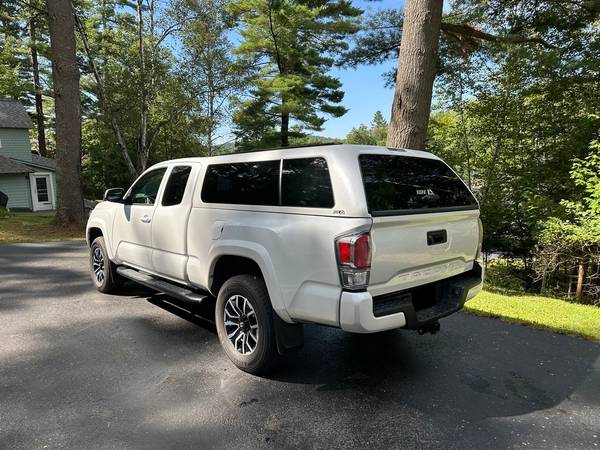 2022 Toyota Tacoma Access Cab TRD 4X4 Sport cama larga - $25,70063623043057411123