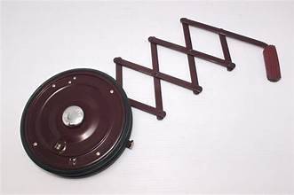 Vintage Lufkin Model 202 Rolling Tape Measure Wheel 1