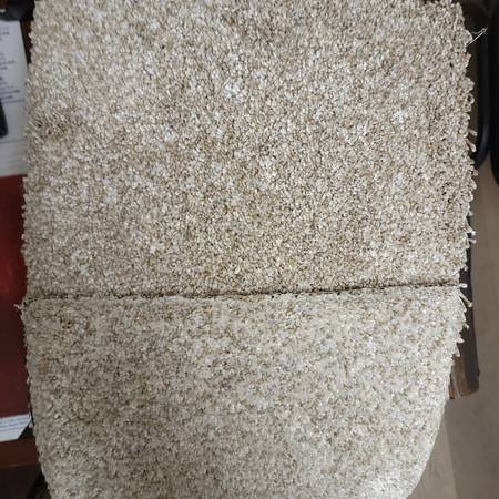 carpet, 70 oz small rolls @ cost 1
