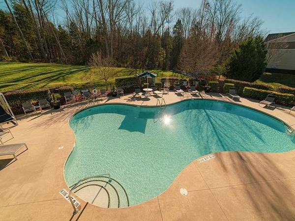$1,219 / 1br - 829ft2 - Washer & Dryer Included, Clubhouse, Pet Park, Walk-In Shower (Parking Spaces)63925205390722120