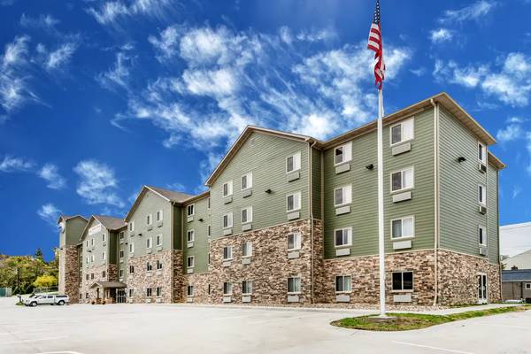 $1,299 / 1br - Limited Time Move-In Special - Rooms Going Fast, 1st Month Discount! (975 Sheffield St, Washington, PA)64013373102594121