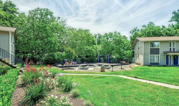 $3,595 / 3br - 1020ft2 - 3BD 2BA, Swimming Pools, Air Conditioning (san jose south)63806863306243123