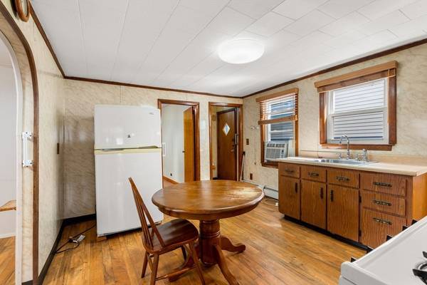 $2,600 / 2br - Spacious and Bright Apartment in Cambridge (Cambridge)63810013632641121
