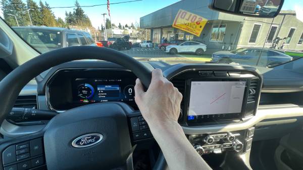 2023 Ford Lightning Pro - $39,500 (Seattle)63441933195523122