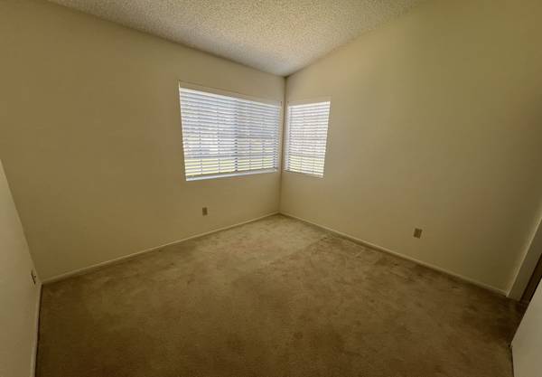 $1,150 / 115ft2 - Room with private bathroom63800664934273122