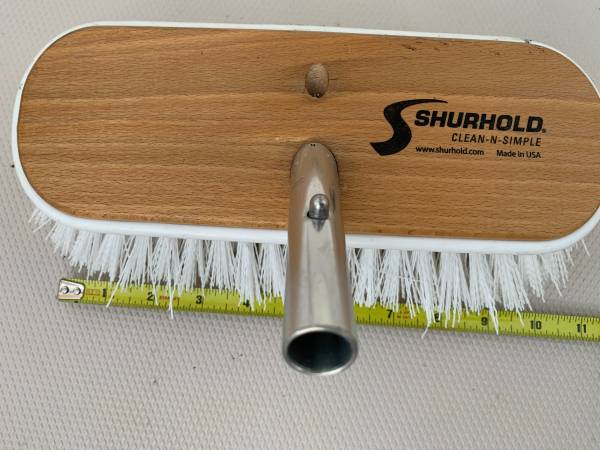 Shurhold 10" Stiff Deck Brush 1