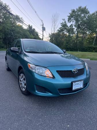 Toyota Corolla ( Beautiful Color ) - $6,200 (Stoughton)63469619903105122