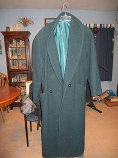 Women's dress coat 1