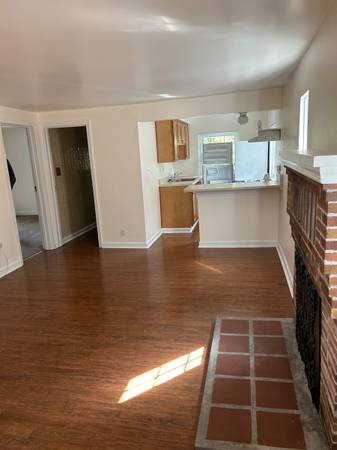 $1,000 / 1br - Cabaña de 1 dormitorio en Allison Park (Hampton)64013532024322122
