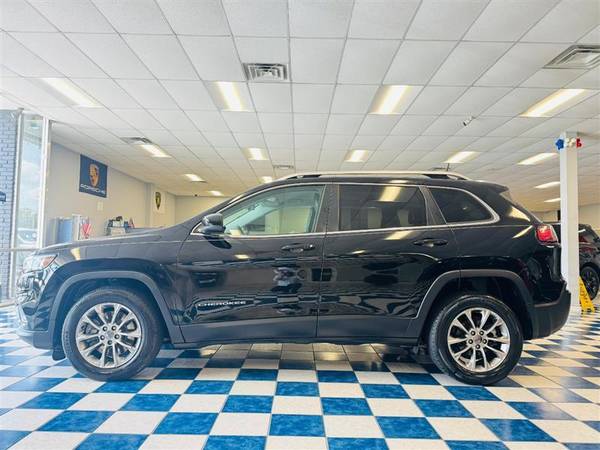 2019 JEEP CHEROKEE LATITUDE PLUS ¡Sin dinero inicial! Solo pague impuestos y sellos! - $10,495 (+ CARMART VA)63616597174273123