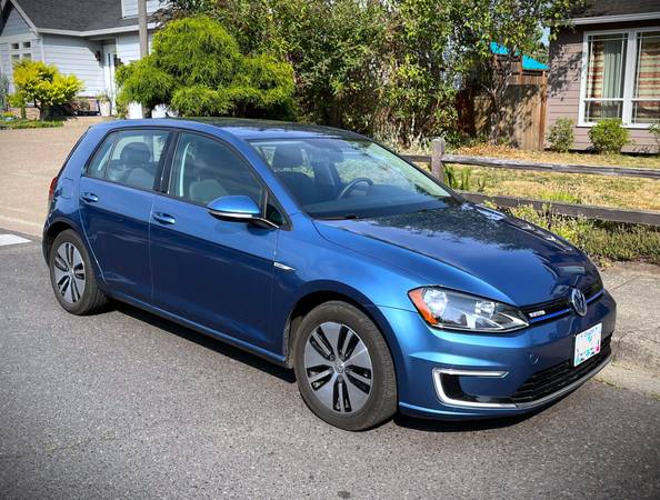 2016 VW eGolf SE - $8.850 (Beaverton)63482073999617120