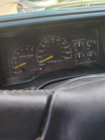 1998 Chevy Tahoe 254k needs work - $1,80063612449029633123