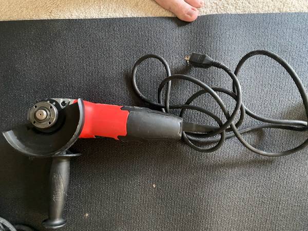 Milwaukee Corded Sander and Angle Grinder - $120 (Birmingham)62945092822145121