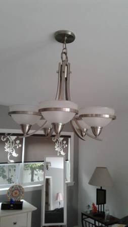 Ceiling Light Fixture (Hanging) 1