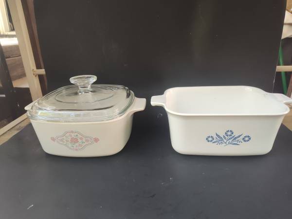 2 CorningWare Casserole Dishes English Breakfast Blue Cornflower Patte 1