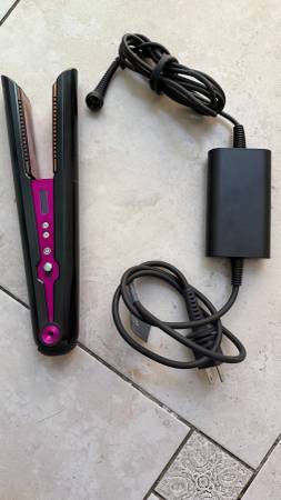 Dyson Corrale™ Styler Straightener, Preowned, Work Great, No Issue 1
