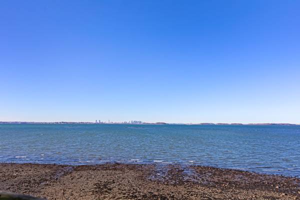 $2,495 / 1br - 800ft2 - WATERFRONT APARTMENT BOSTON SKYLINE VIEWS 1 BED WITH PARKING (Quincy)63699392952705120