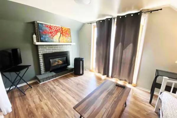 $99 / 1br - 600ft2 - Loft en Red Rock ✦ Mejor zona de COS (Colorado Springs)63687172073219123