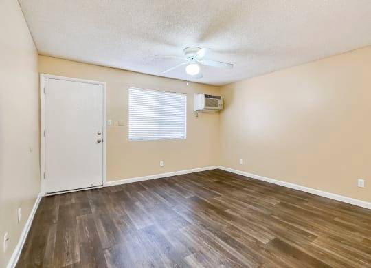 $860 / 1br - 321ft2 - open house 9/27/202564025000074882122