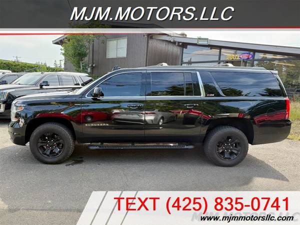**2018** CHEVROLET SUBURBAN LT Z71, ¡COMODIDAD Y CAPACIDAD!!! - $12,99563623387580931121