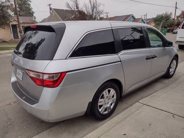 2012 HONDA ODYSSEY 1