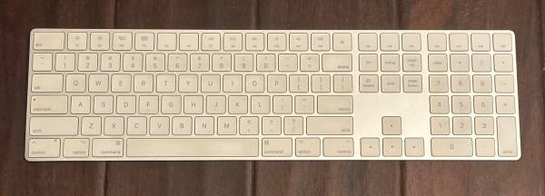 Apple Magic Wireless Keyboard A1843 Numeric Keypad Bluetooth Silver 1