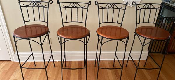 Bar stools 1