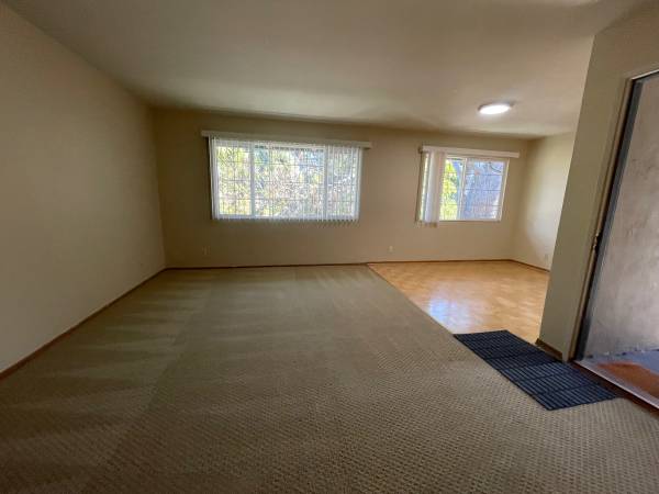 $3,195 / 2br - 980ft2 - Great 2x1 available now! $3,195 Menlo Park 🦋 (menlo park)63908867189762124