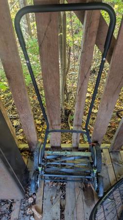 push mower, barely used 1