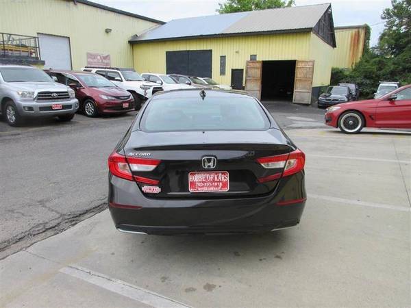 2018 Honda Accord EX 4 puertas Sedán LLAME O ENVÍE UN MENSAJE HOY - $19,995 (+ House of Kars)63616621788035123