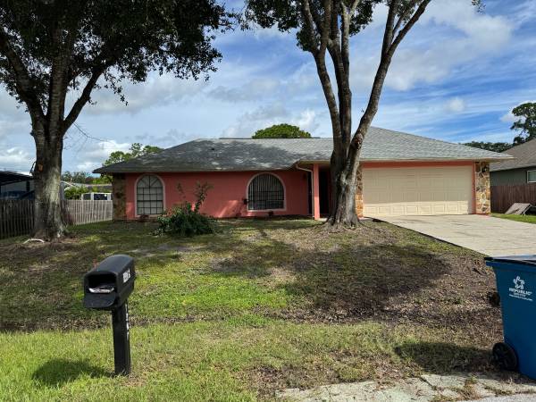 $2,500 / 3br - 1746ft2 - 3/2/2 In NW Palm Bay, Available Now!!!63823720579075120